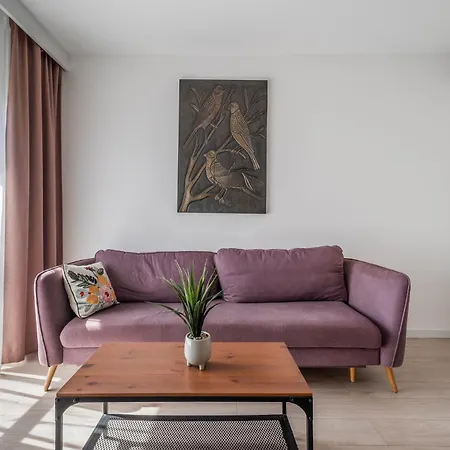 Rentplanet - Ptasia * Wroclaw